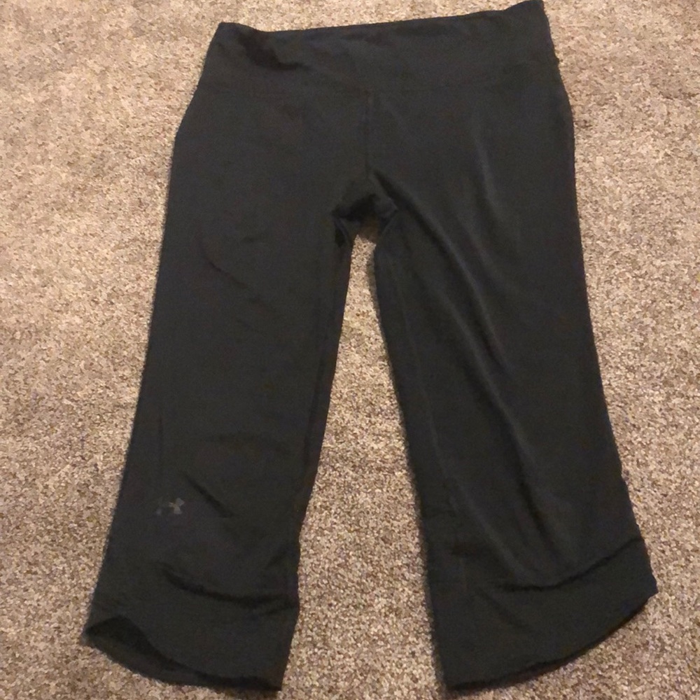 Underarmour capri heatgear pants